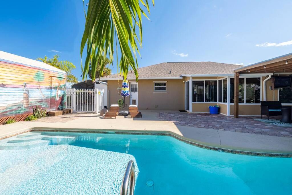 Merritt Island Tropical Island Escape Near Disney, Beach, Cruise מראה חיצוני תמונה